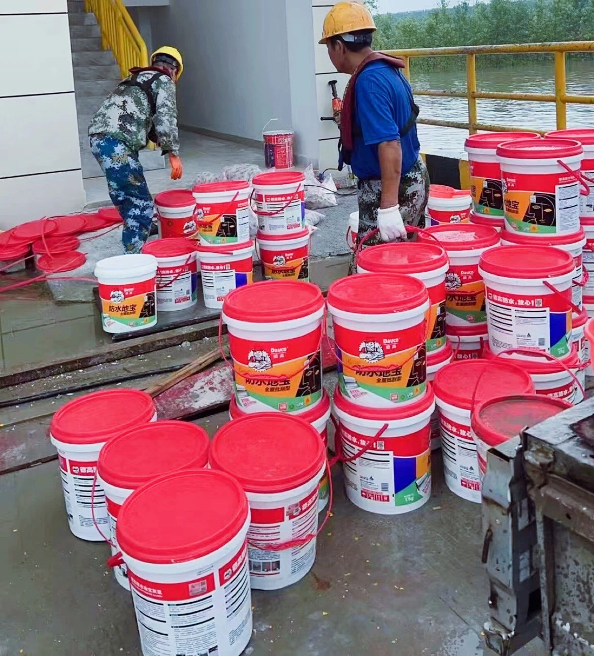 一涂定山河！直击南宫NG28防水地宝灰浆多地应用现场